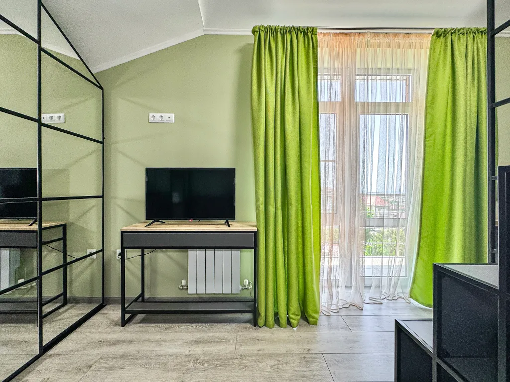 Уютная квартира-студия с балконом