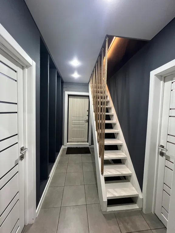 Черный дом на 10+4 человек