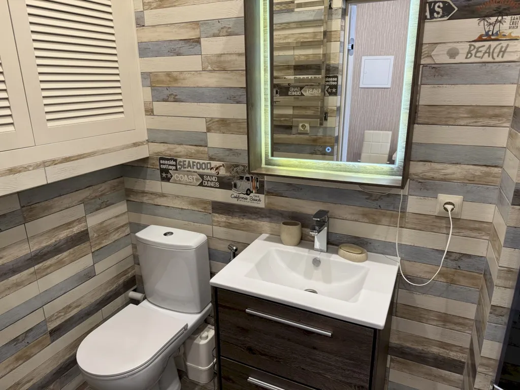 Квартира Квартира Уютная студия с ремонтом в 5 минутах от пляжа ЖК Лазурный — Геленджик