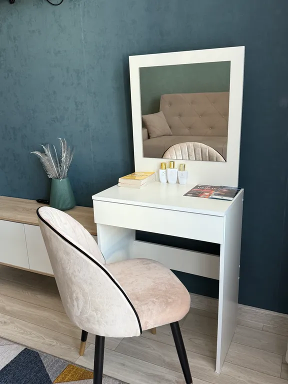 Дизайнерская квартира с панорамными окнами