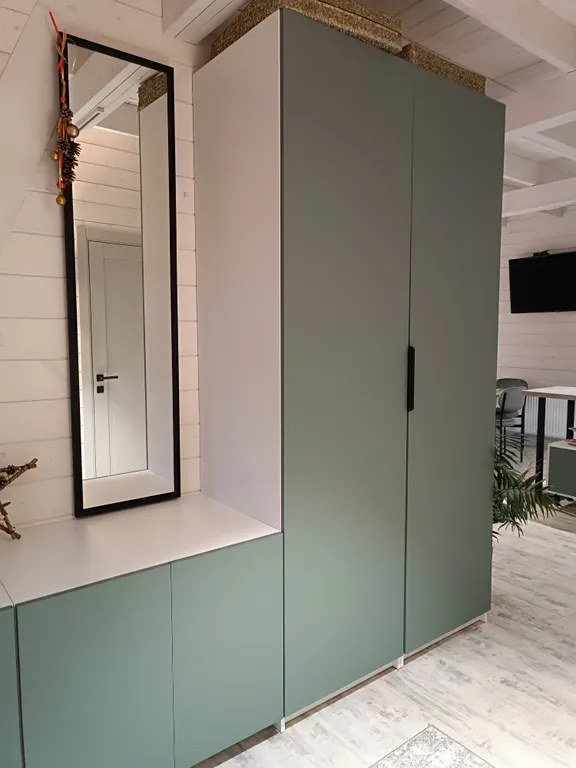 Дом с бассейном