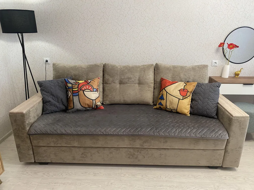 Квартира в новом доме с новой мебелью и техникой