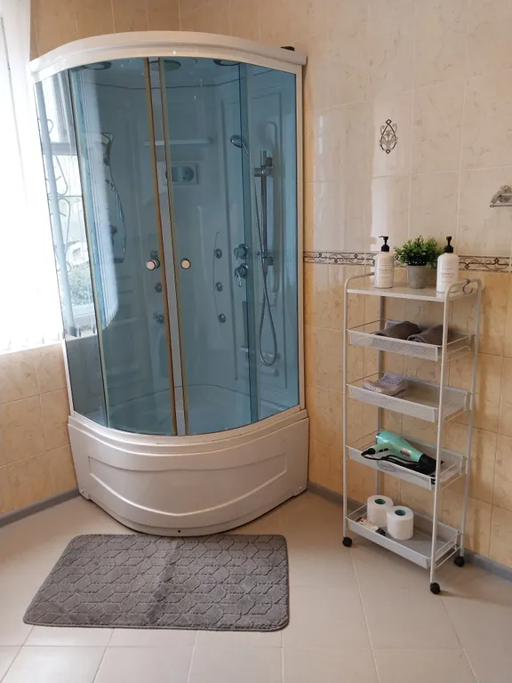 Уютный 5-комнатный дом в 5 минутах от центра города