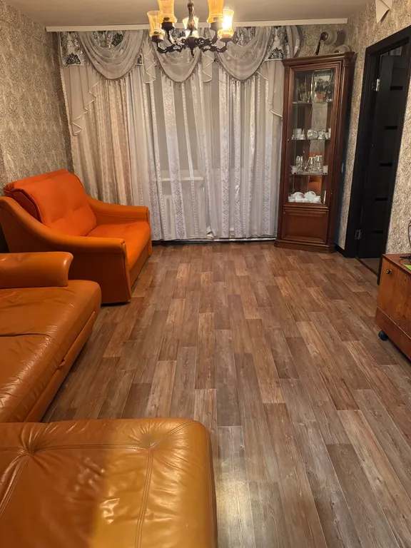 Трехкомнатная квартира в центре