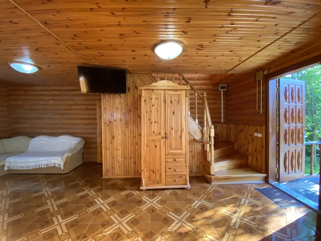 Сруб c бассейном и сауной