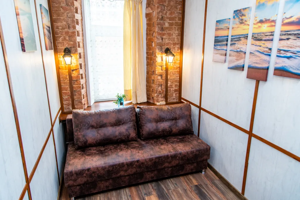 Квартира 2-комнатная в старинном особняке с парковкой