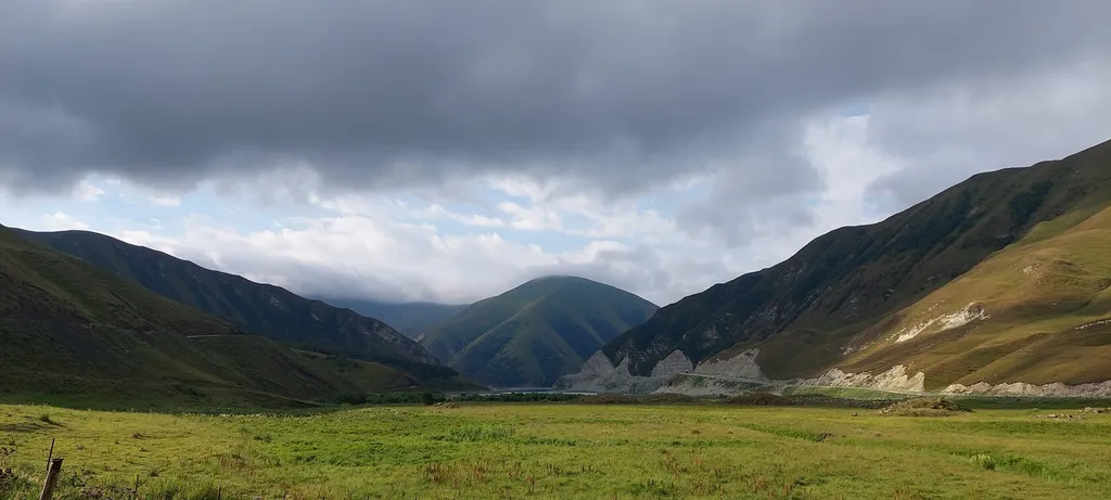 Дом с верандой "старая веранда"
