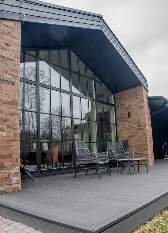 Коттедж Уникальный дом у озера — Выборг