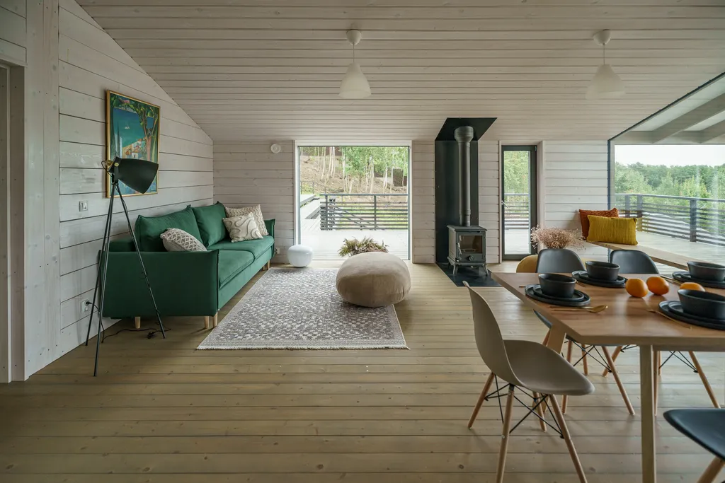 Просторный семейный коттедж у залива