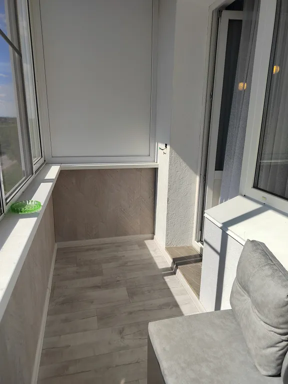 Чистая и уютная студия Люкс для отдыха и времяпровождения