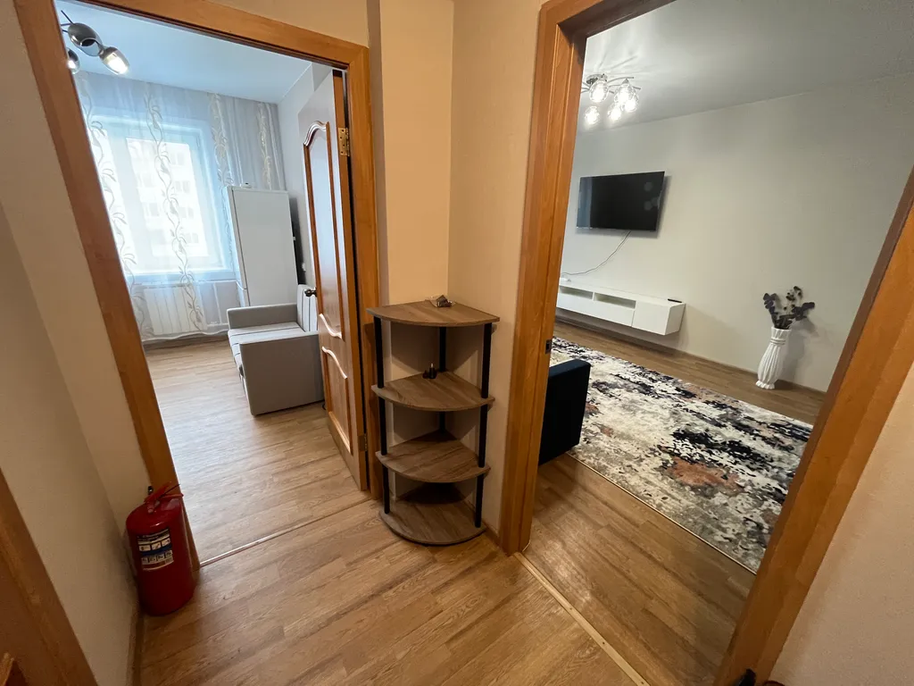 Квартира Квартира в Академгородке рядом с клиникой Мешалкина, НВВВКУ — Новосибирск