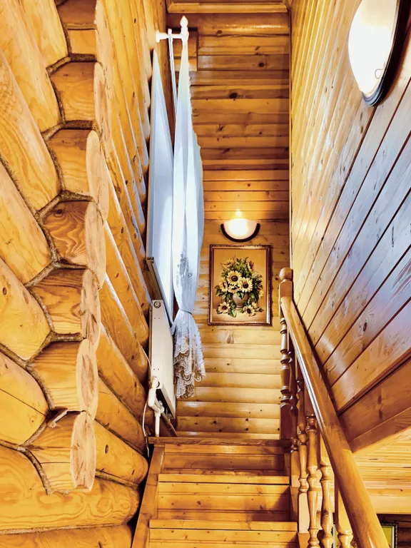 Тёплый и уютный дом Теремок