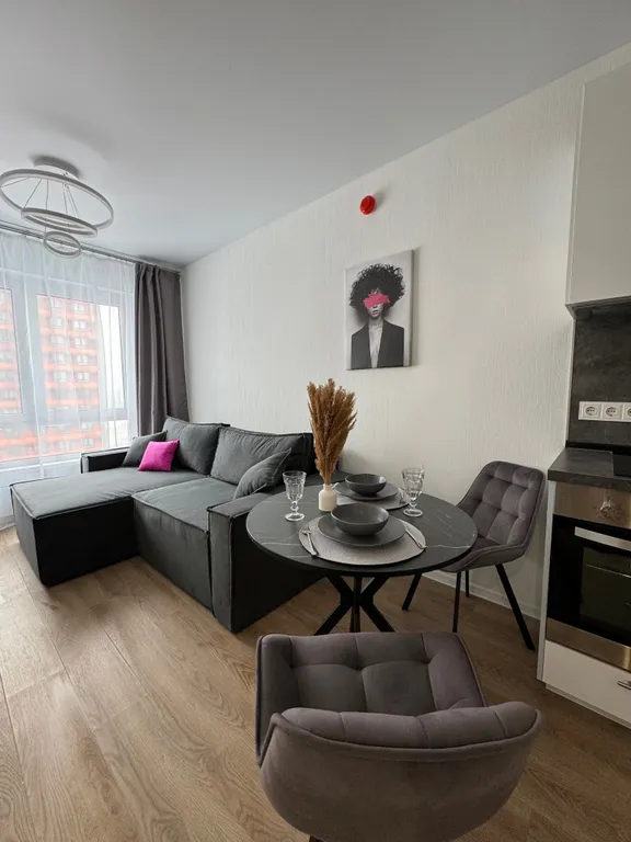 Новая и стильная квартира с панорамным видом