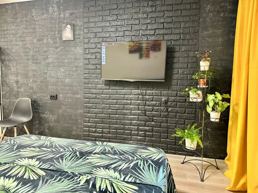 Регги - яркая студия в ЖК Малахит