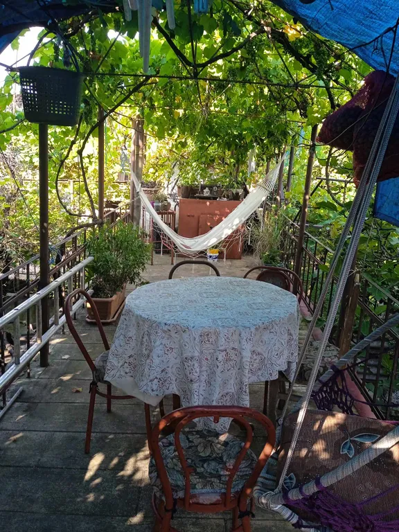 Квартира Комната в частном доме со своей куxней и санузлом — Батуми