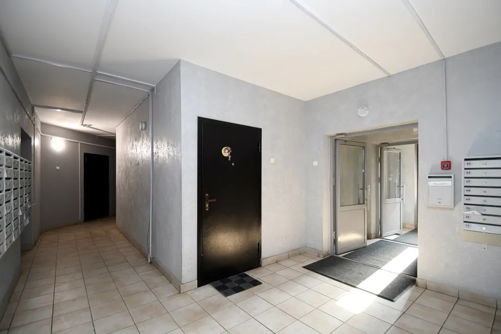 Студия с панарамным видом на город