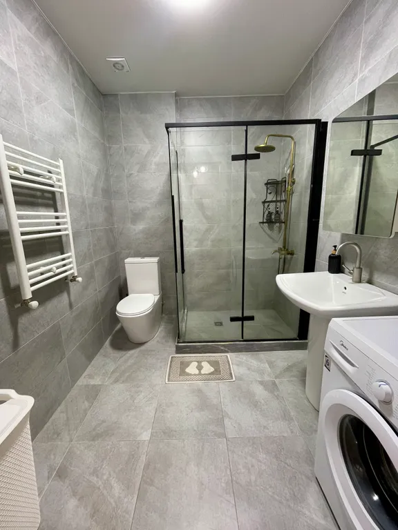 Квартира Трехкомнатная квартира у моря — Батуми