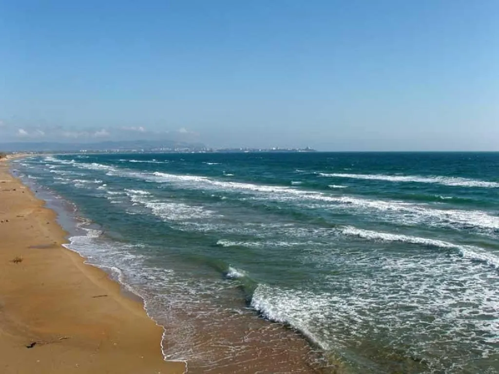 Двухместная, уютная комната с отдельным входом