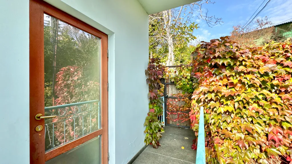 Коттедж Вилла возле Царской тропы в Нижней Ореанде — Ореанда