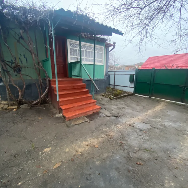 Уютный частный дом в спальном тихом районе