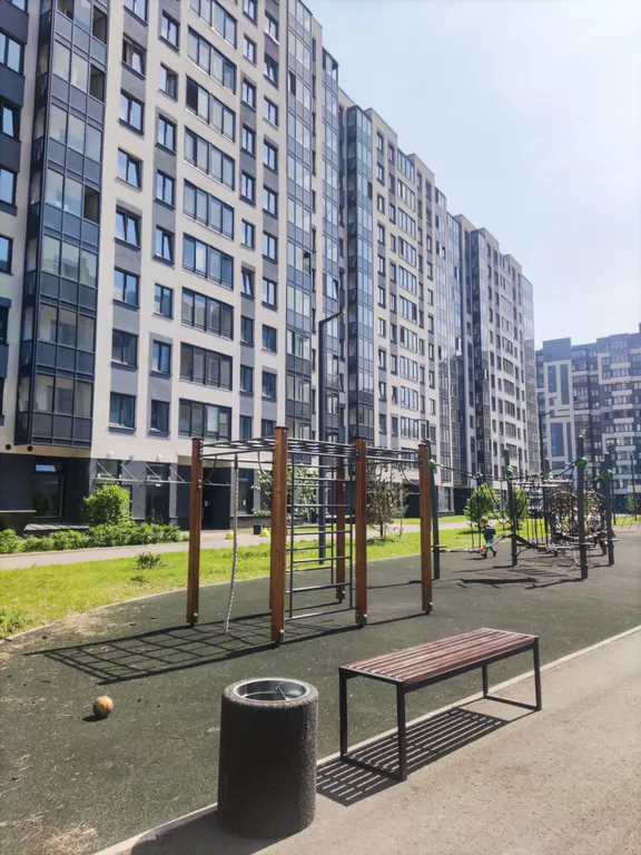 Просторная студия в доме бизнес-комфорт класса