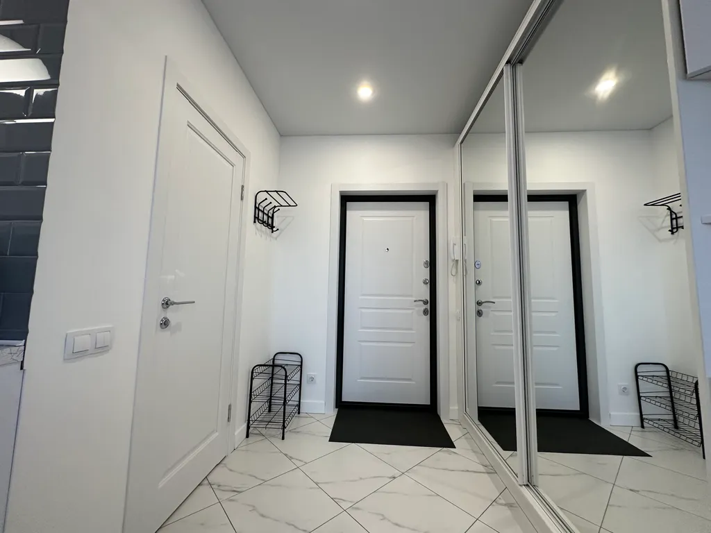 Совершенно новая уютная студия