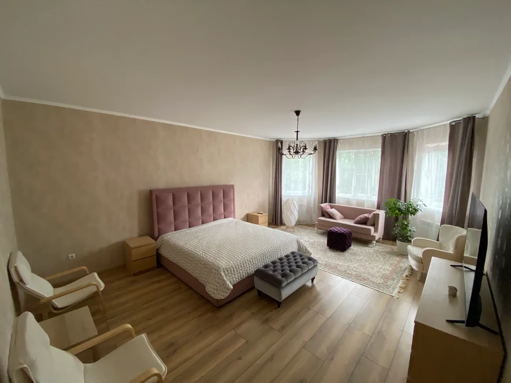 Aerograd Guest House