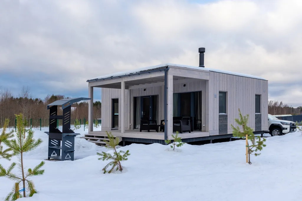 Коттедж Новый комфортабельный дом на берегу лесного озера Маролампи — Стеклянный