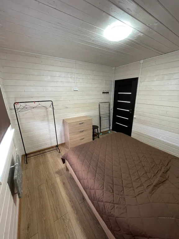 Коттедж Уютный коттедж с видом на озеро Врево — Володарское