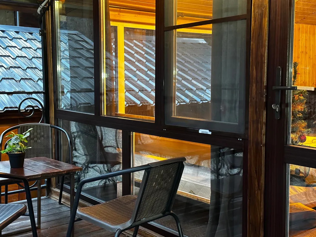 Коттедж Уютный домик с панорамными окнами с видом на лес — Архыз