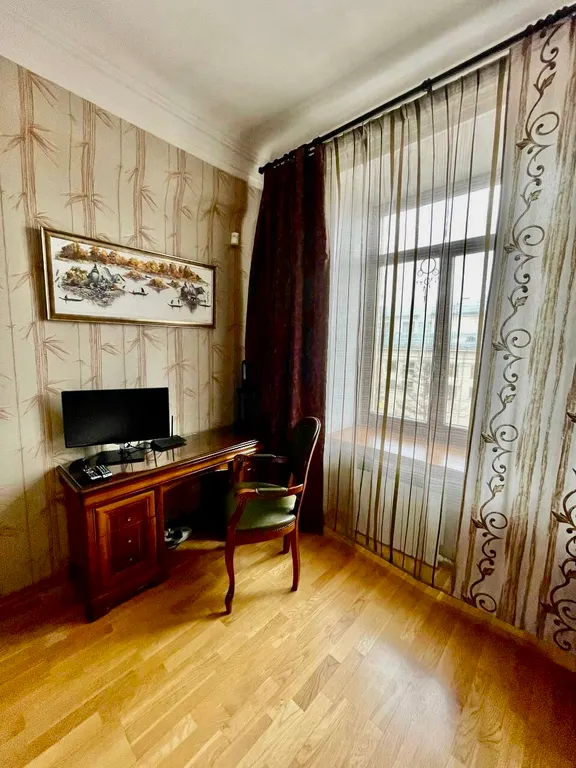 Большая и уютная двухкомнатная квартира с изолированными спальнями