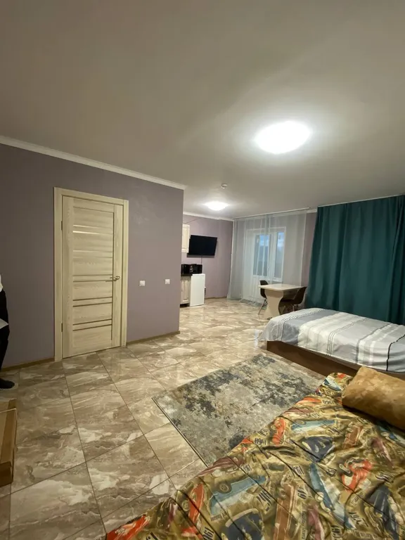 Просторная студия возле Арены 300