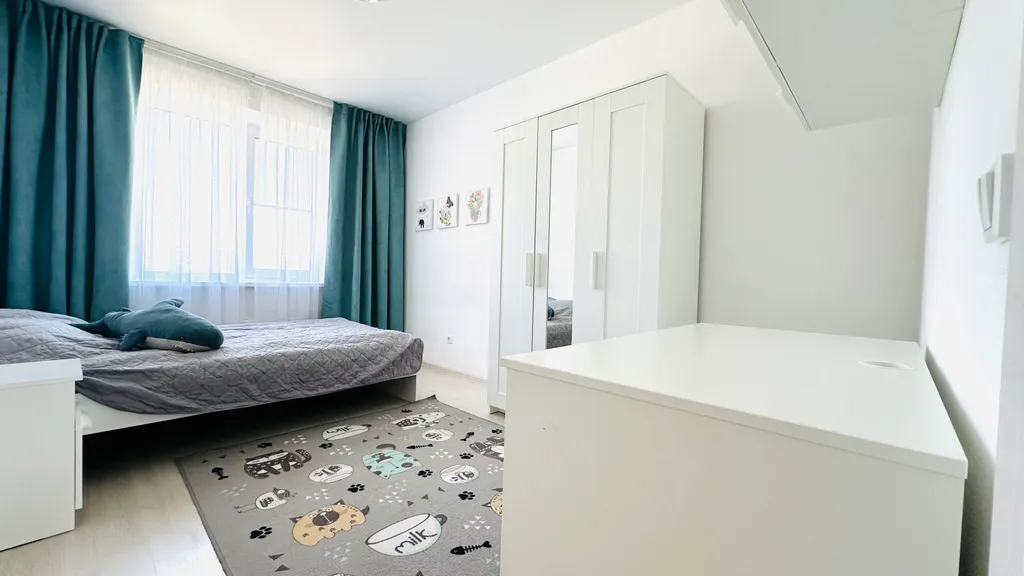 Просторная квартира с большой кухней-гостиной