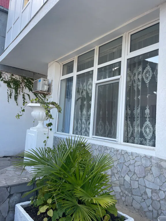 Уютная квартира в центре города — аренда посуточно в Ялта