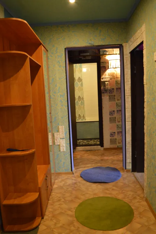 Просторная двушка в центре, парк во дворе дома