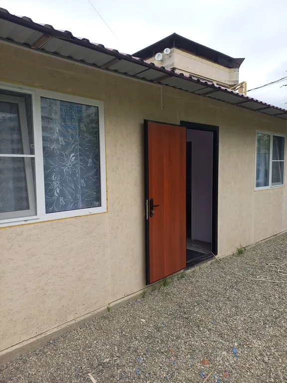 Коттедж Коттедж Семейный таунхаус для летнего отдыха — Лазаревское