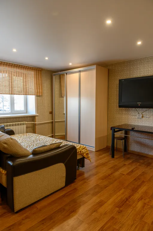 Уютная квартира в центре города возле Театра Горького