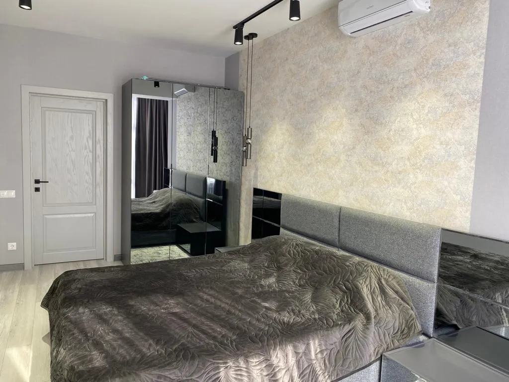 Квартира Квартира с дизайнерским ремонтом напротив поющего фонтана — Дербент