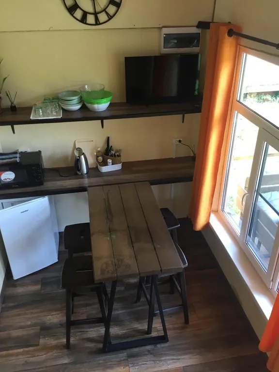 Коттедж 2-комнатный Дом — Перевалка