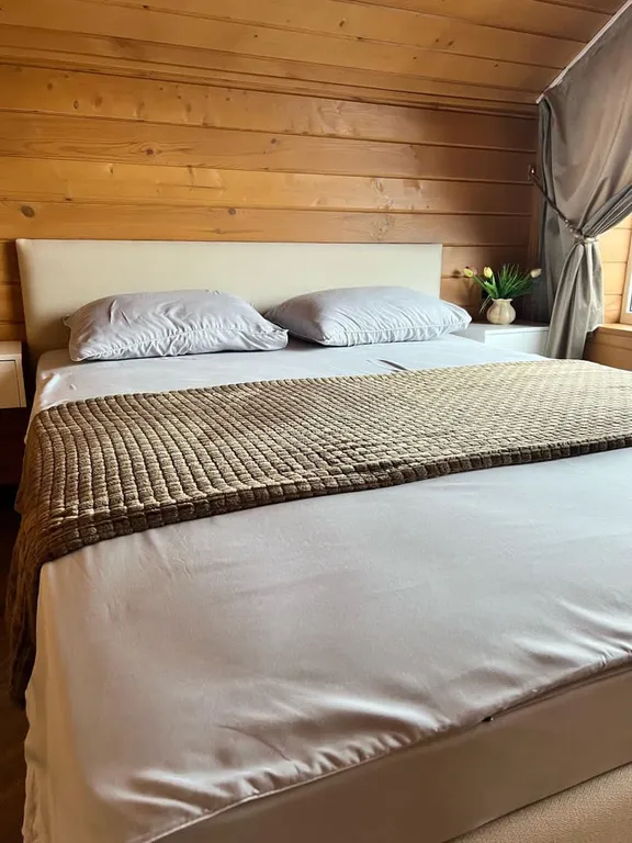 Дом у моря с видом на море