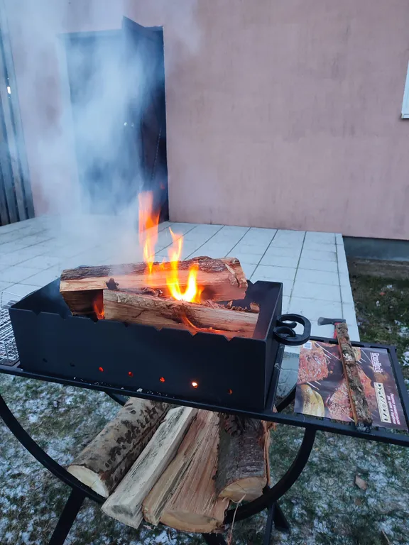 Домик в городе, без соседей