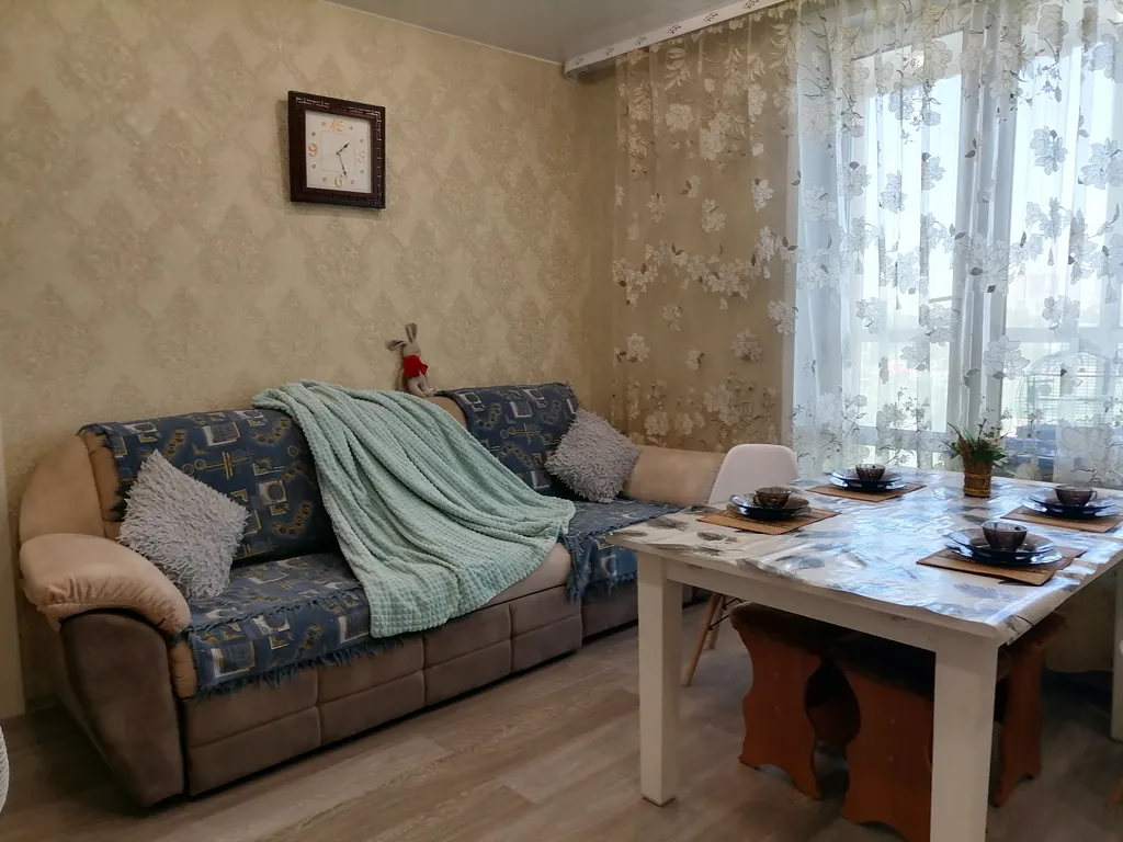 Квартира 3-комнатная Квартира — Новосибирск