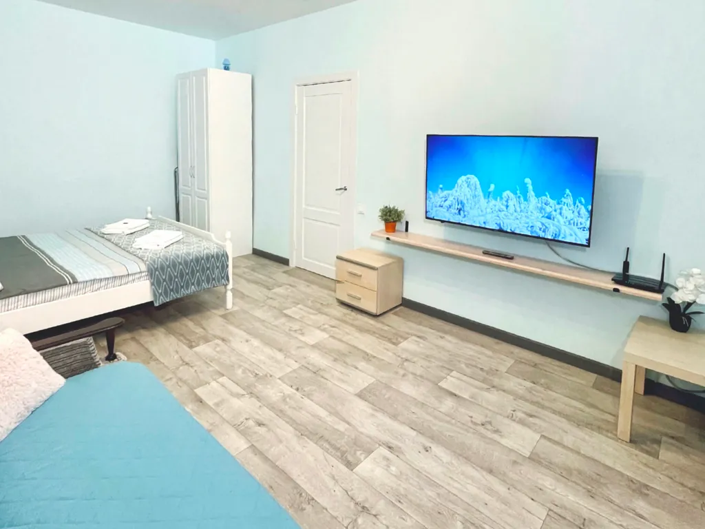 Первая Линия