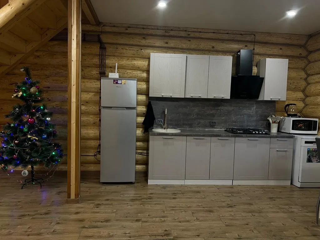 5-комнатный Дом