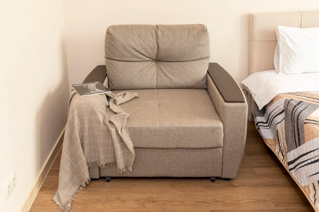 Студия люкс в авторском квартале в центре города