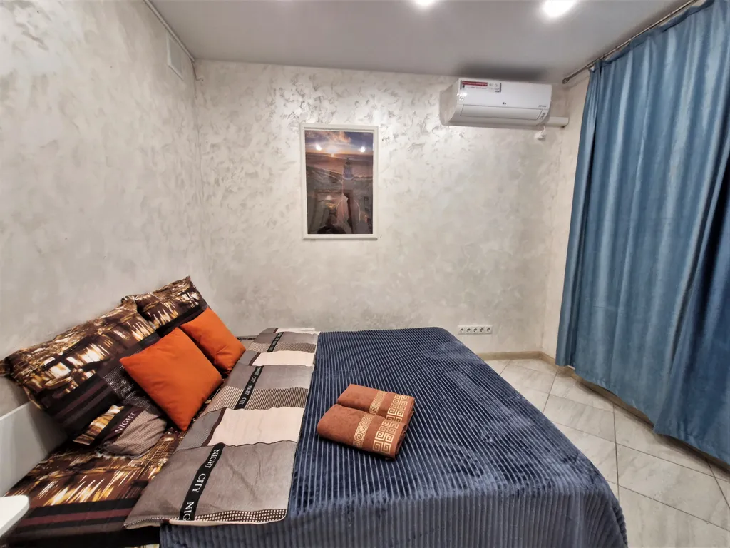 Двухкомнатные апартаменты с тремя кроватями