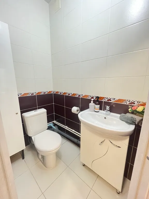 Уютная видовая двушка рядом с метро