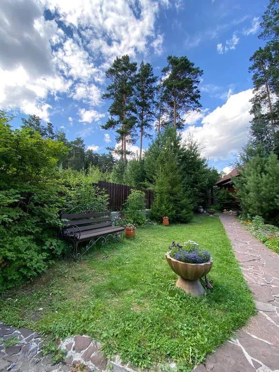 Уютный коттедж в Усть Мане