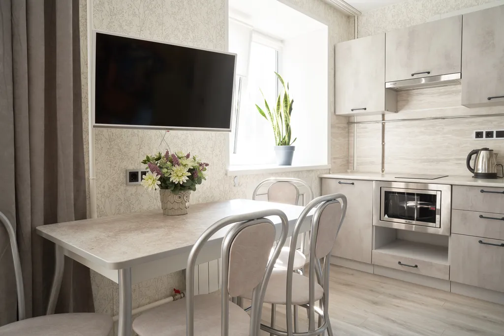 Good Night на Дзержинского 24