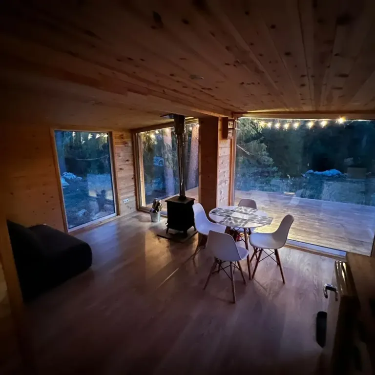 Дом в лесу с баней и чаном